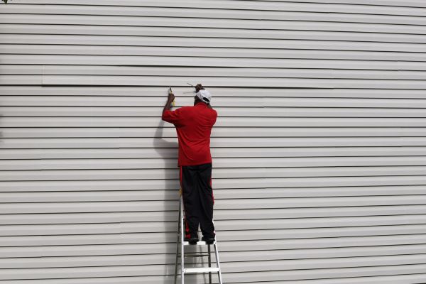 Cost of Loose Siding Repair in Norristown